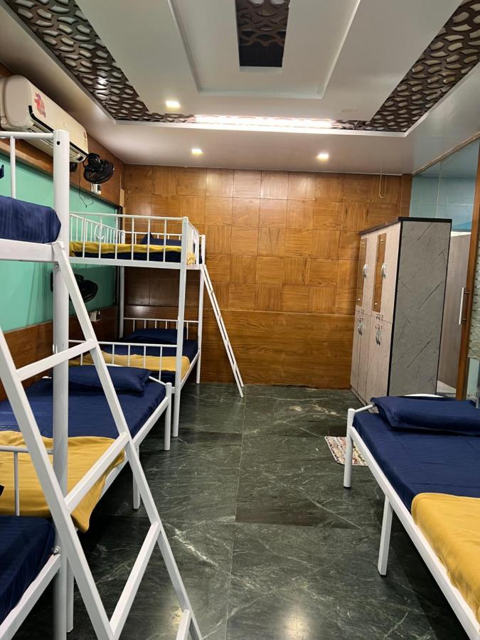 Backpackers Hostel Пуна Экстерьер фото