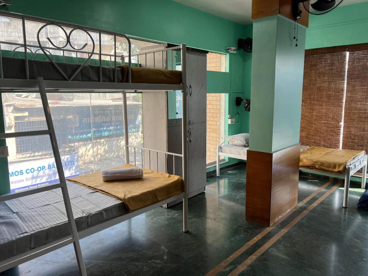 Backpackers Hostel Пуна Экстерьер фото